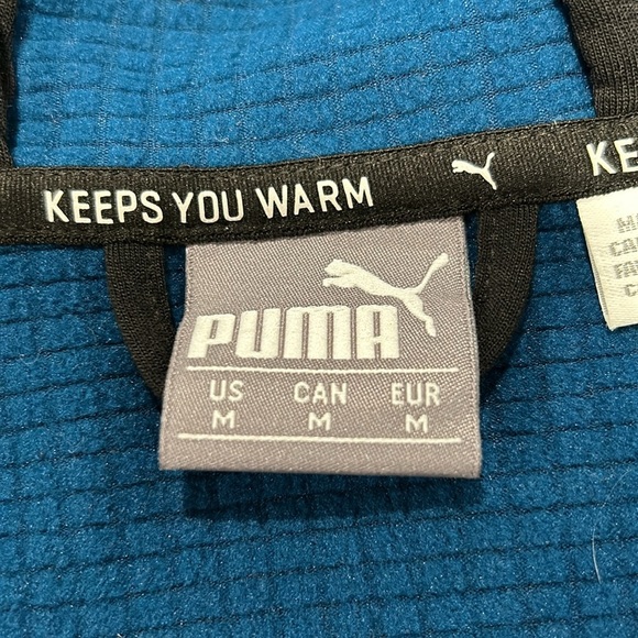 Size M Puma, zip up hoodie, with beautiful, royal blue inside, super soft - Picture 7 of 16